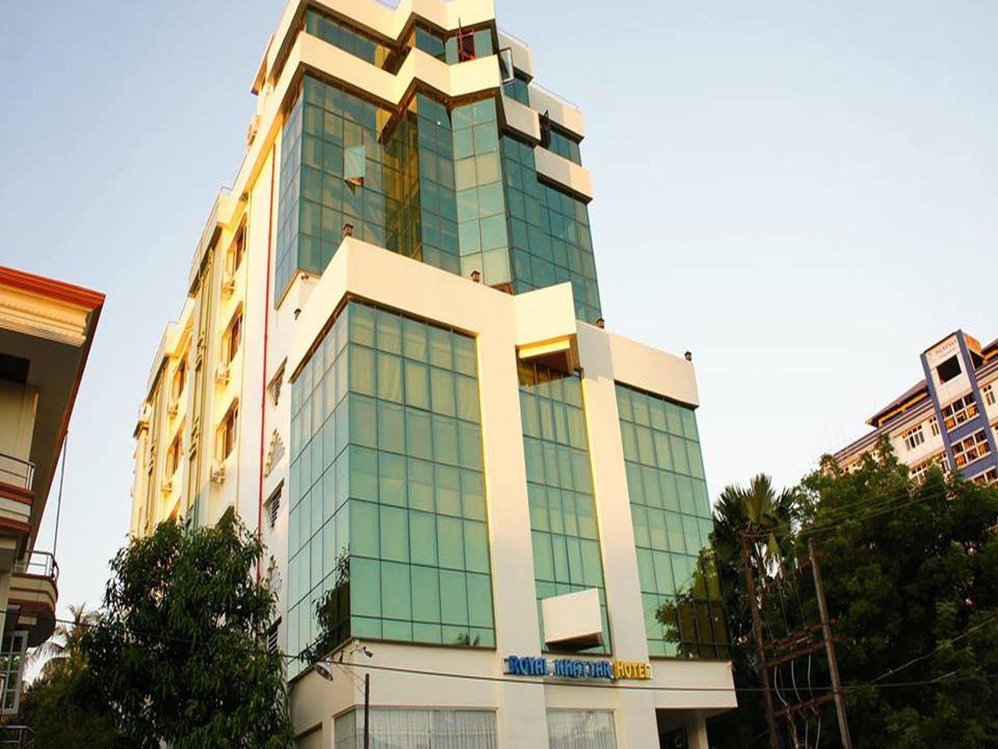 Royal Khattar Hotel Yangon Exterior foto